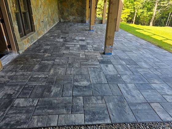 Paver apron at the gate